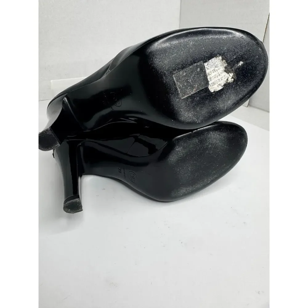 Chanel Patent Leather Black Ankle Boots Glossy CC Logo Booties Classic Chic 39